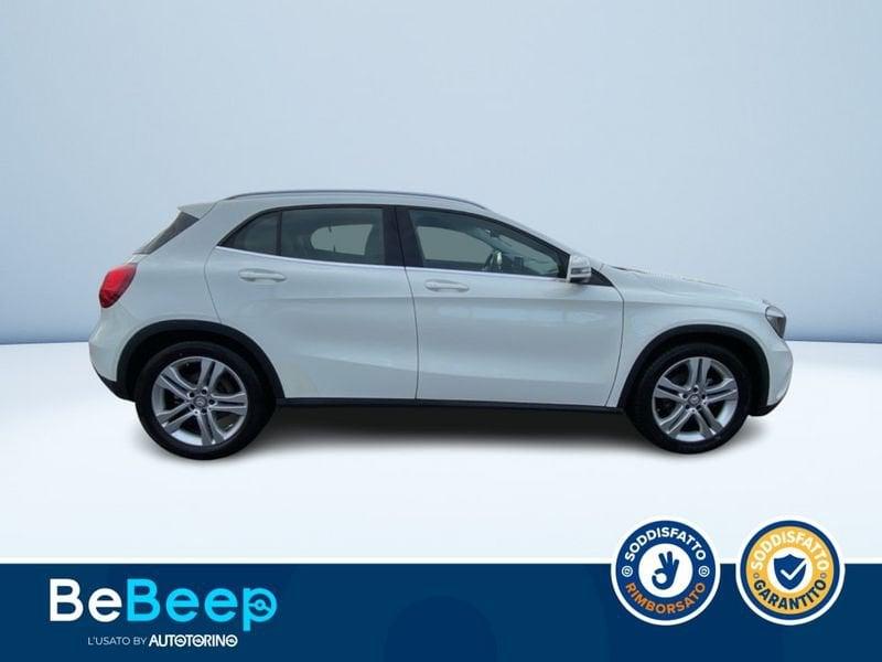 Mercedes-Benz GLA 200 D SPORT AUTO