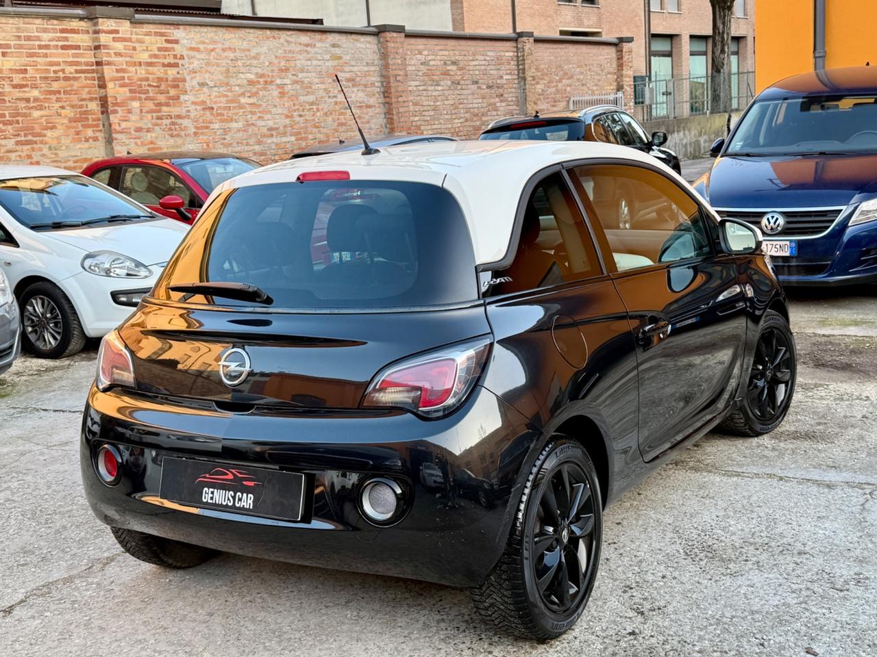 Opel Adam 1.4 87 CV GPL Tech White/Black Link