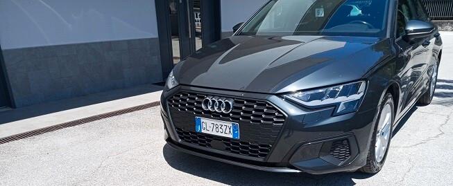 Audi A3 Sedan 35 TDI S tronic Business