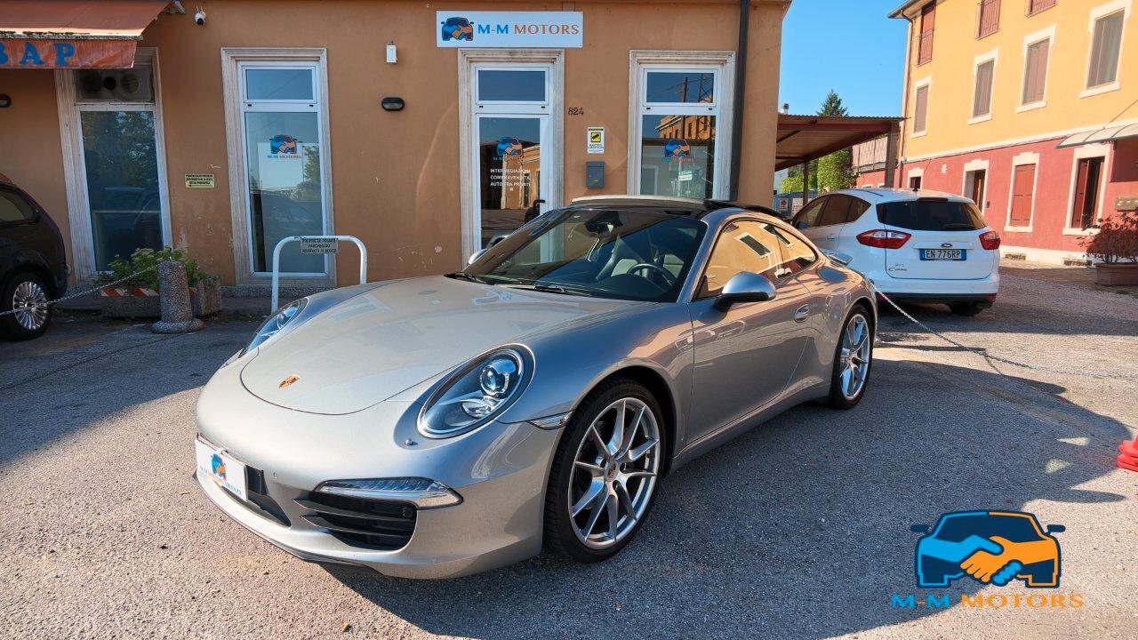 Porsche 911 Coupe 3.4 Carrera 4