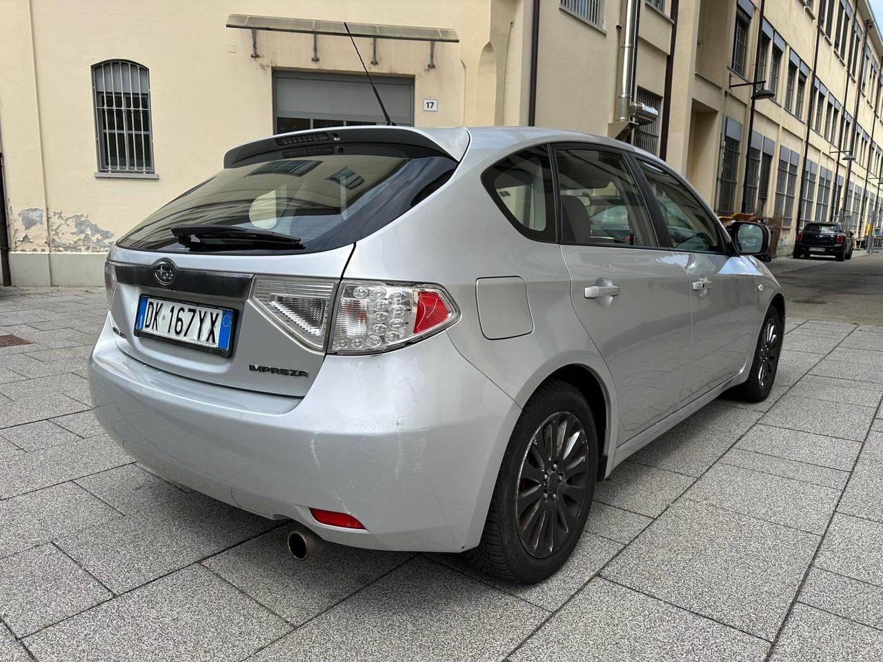 Subaru Impreza 2.0R RKGP