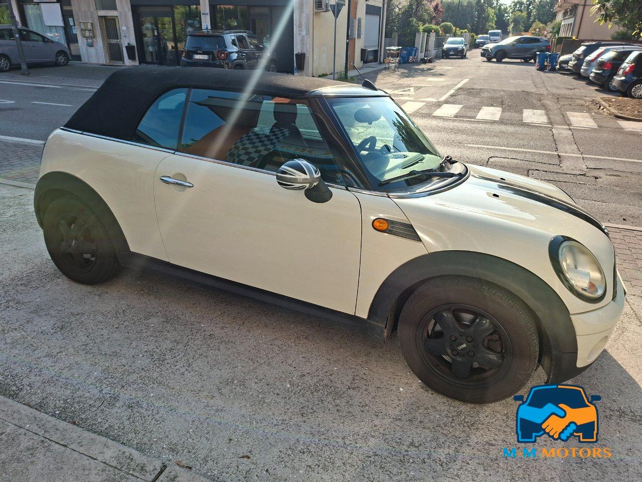 Mini Cabrio Cooper 1.6 120cv neo patentati
