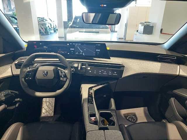 Peugeot 5008 Hybrid 145 e-DCS6 Allure KM0
