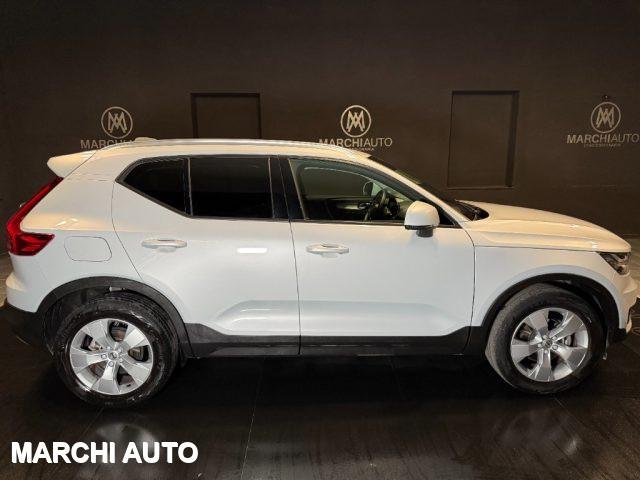 VOLVO XC40 D3 Geartronic Momentum Pro