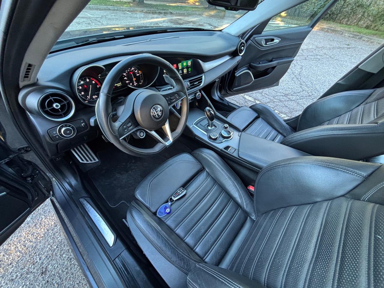 Alfa Romeo Giulia VELOCE