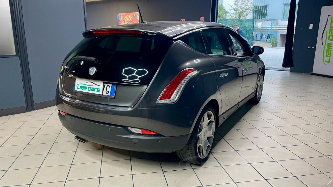 Lancia Delta 2.0 mjt Executive 165cv dpf