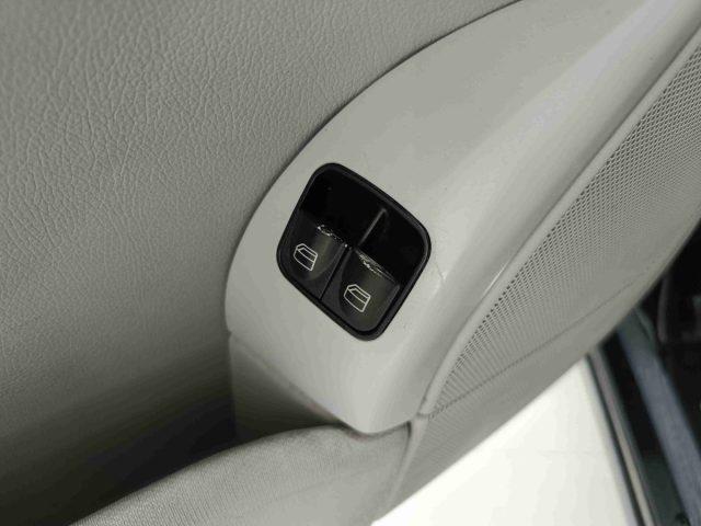 MERCEDES-BENZ CLC 220 CDI Sport