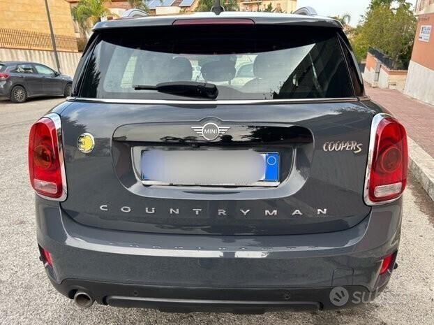 Mini Cooper S Countryman se all4 ibrida plug in 22