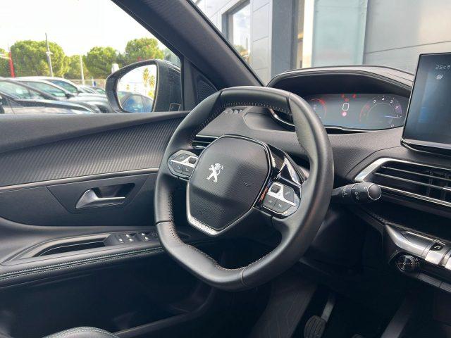 PEUGEOT 3008 3008 PureTech Turbo 130 S&S Allure Pack