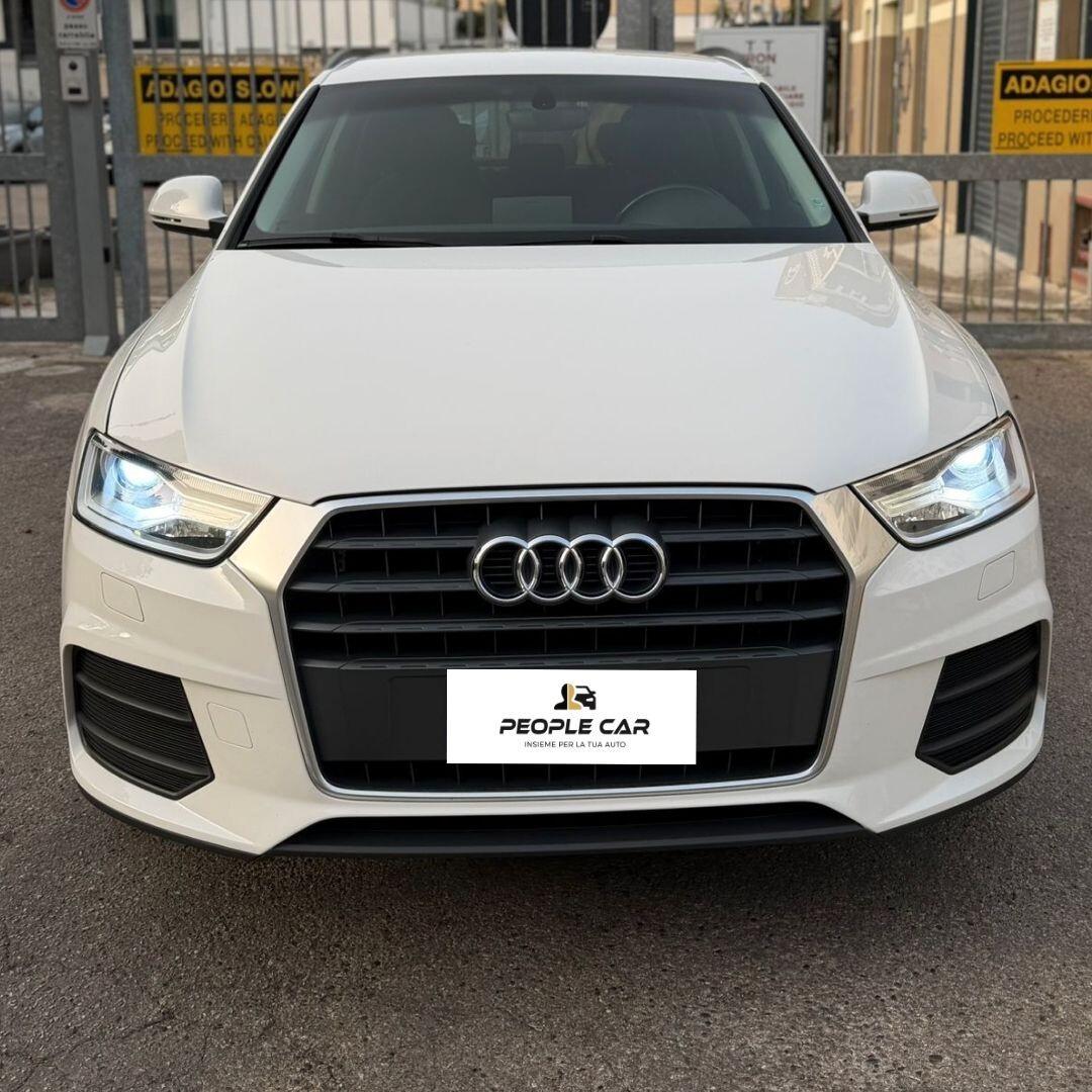 Audi Q3 2.0 TDI - 120 CV