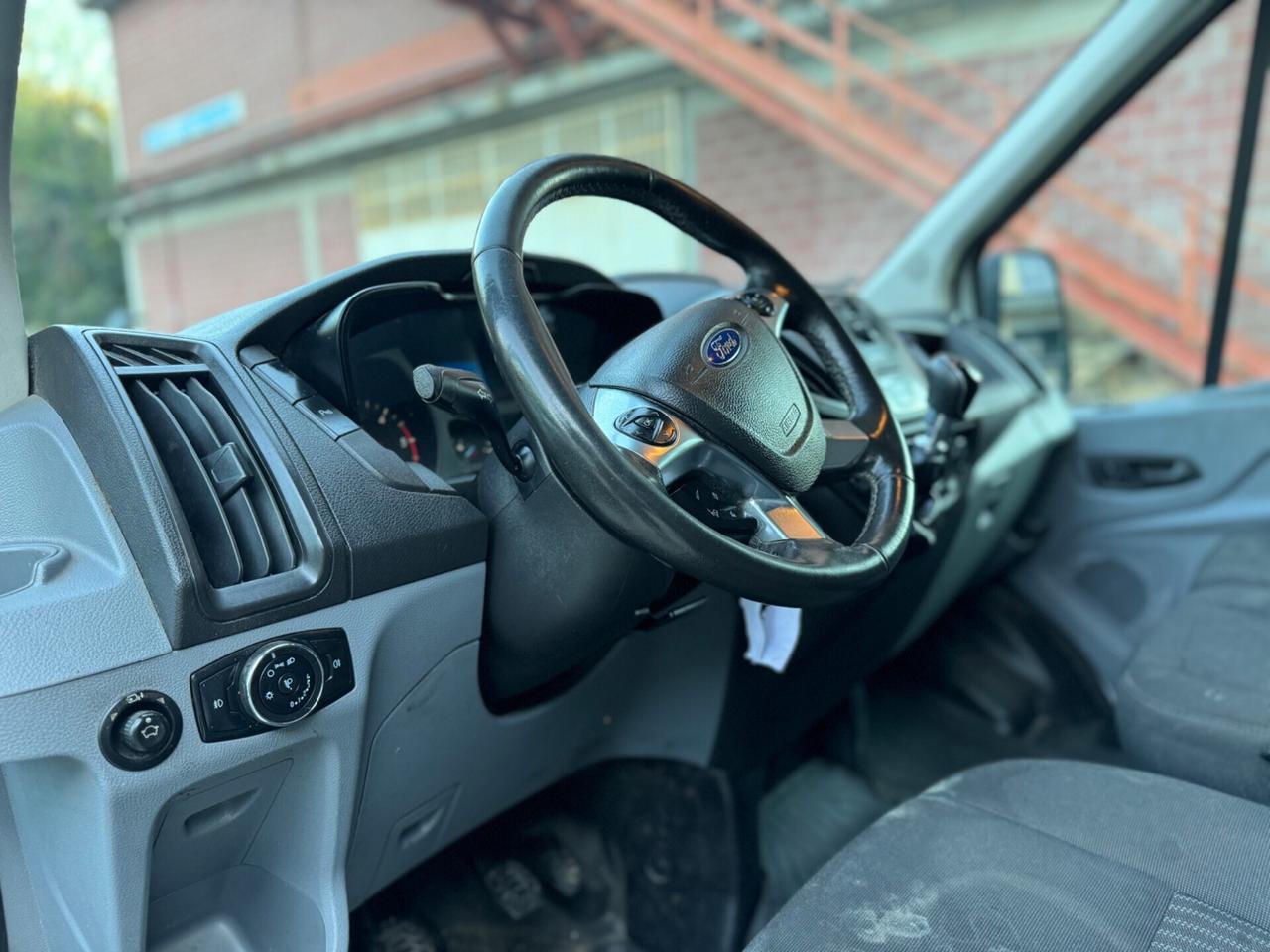 Ford Transit 2.0 TDCI 130cv 2018 tetto alto passo medio