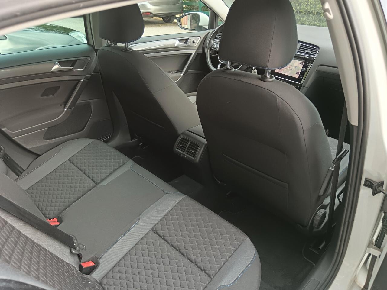 Volkswagen Golf 7.5 1.6 TDI 115CV JOIN FULL OPT