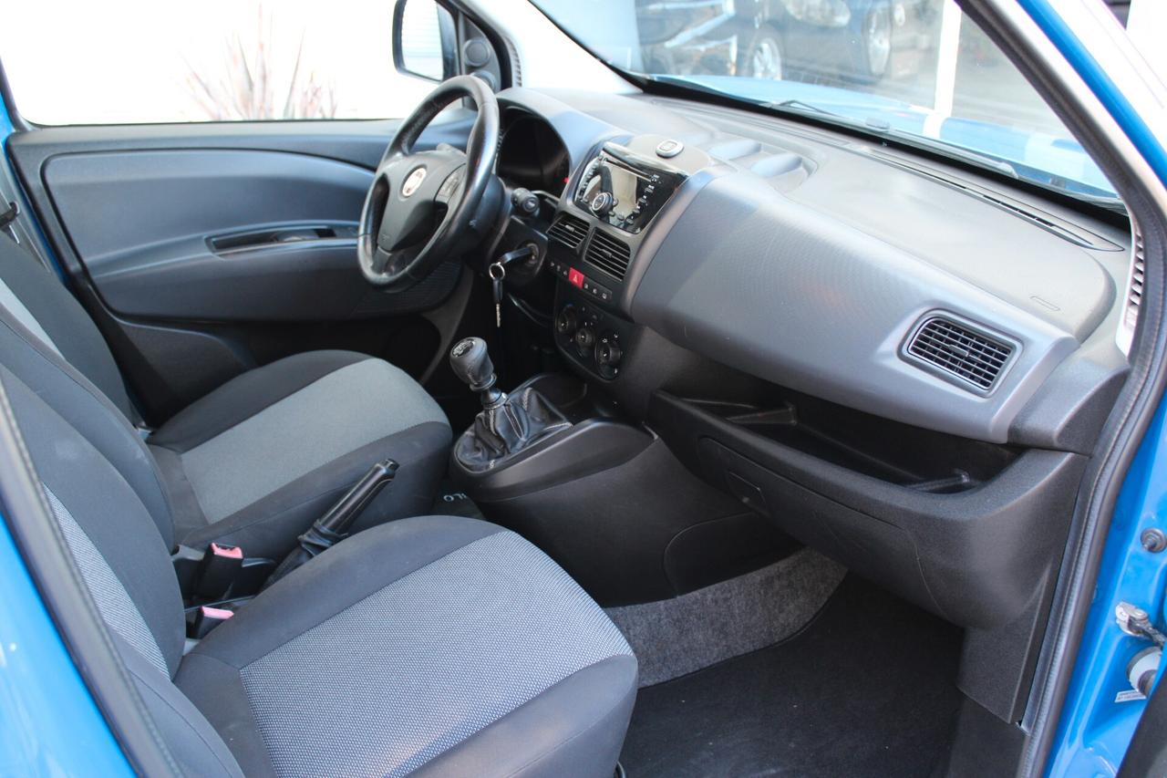 Fiat Doblò 1.4 T-Jet 16V Natural Power 2013