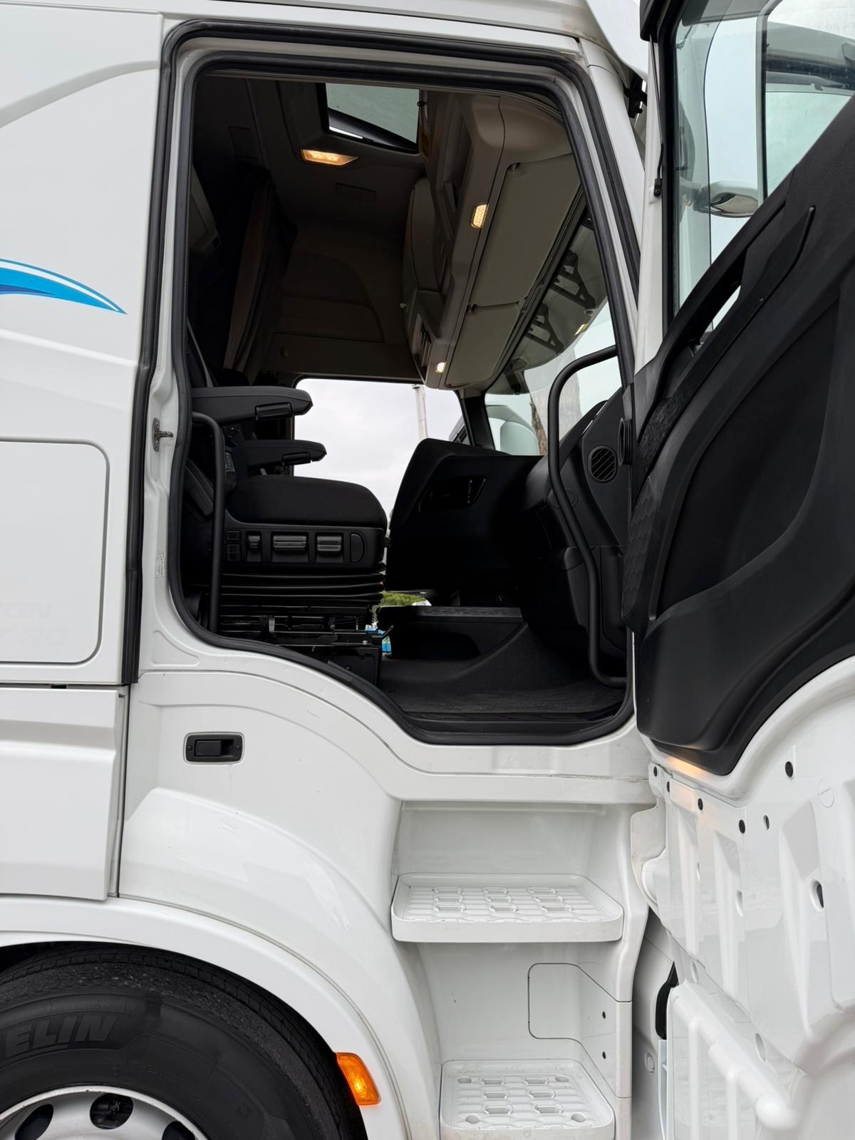 IVECO S-WAY 510