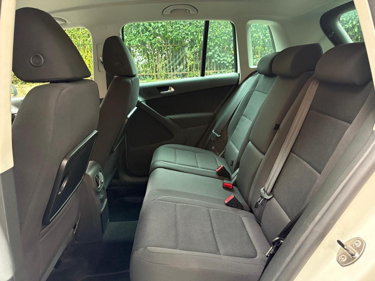 Volkswagen Tiguan 2.0 TSI 4MOTION R-Line