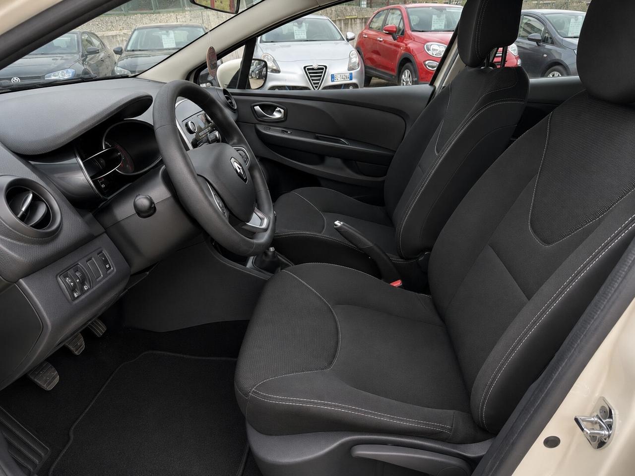 Renault Clio dCi 8V 75 CV Start&Stop 5 porte Energy Intens