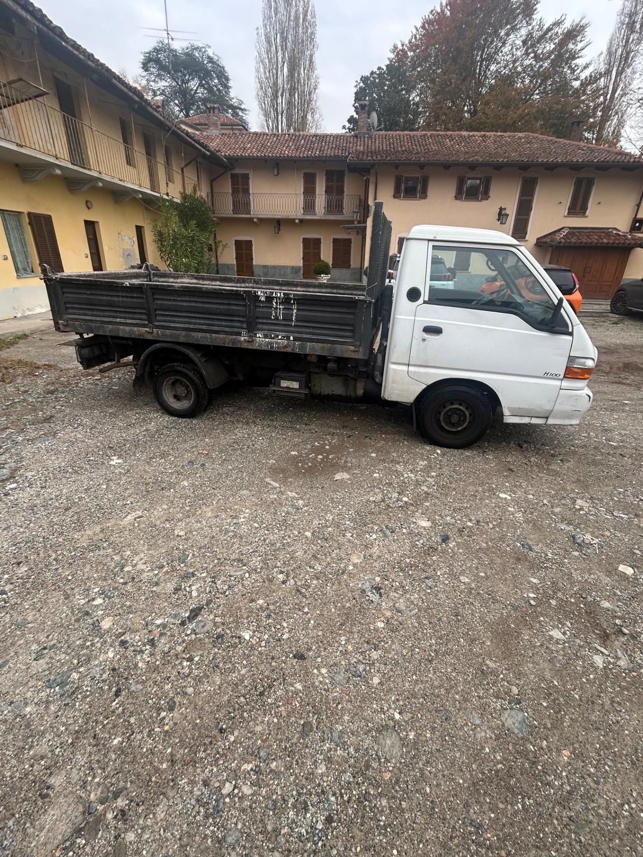 H100 Hyundai del 2001 in saldo 796