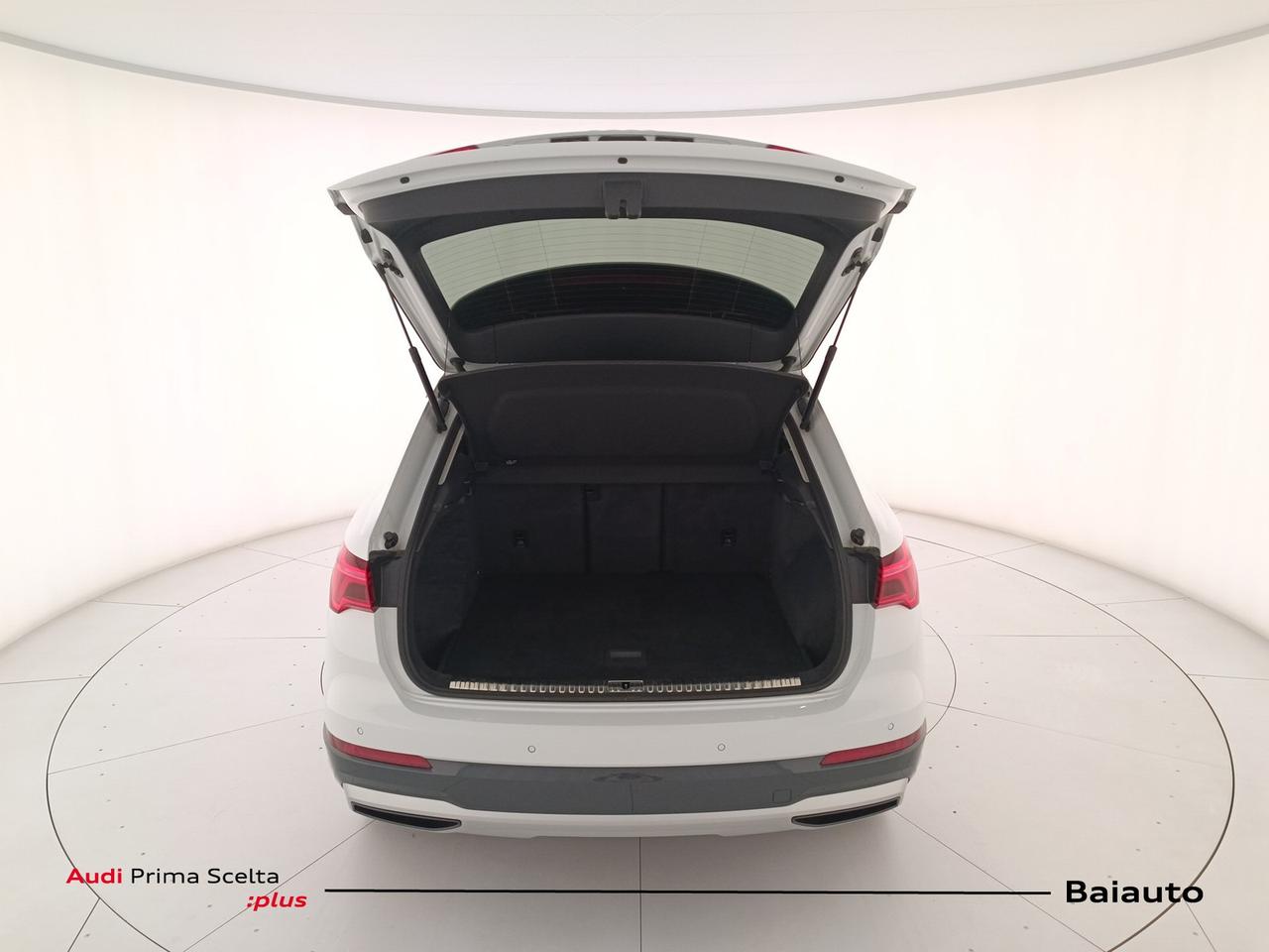 Audi Q3 35 2.0 tdi business advanced s tronic