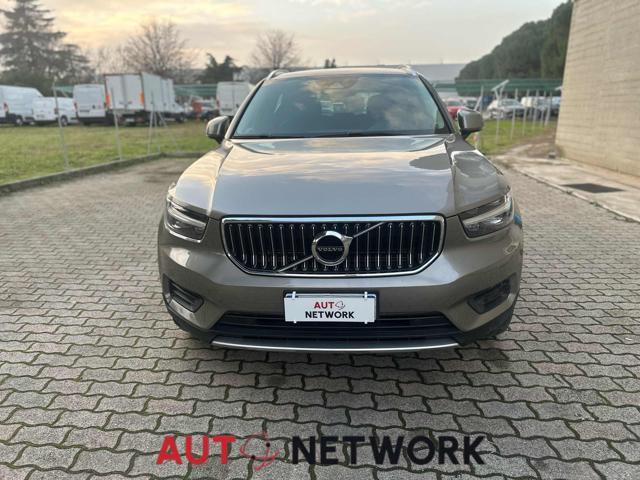 VOLVO XC40 T4 Recharge Plug-in Hybrid Inscription Expression