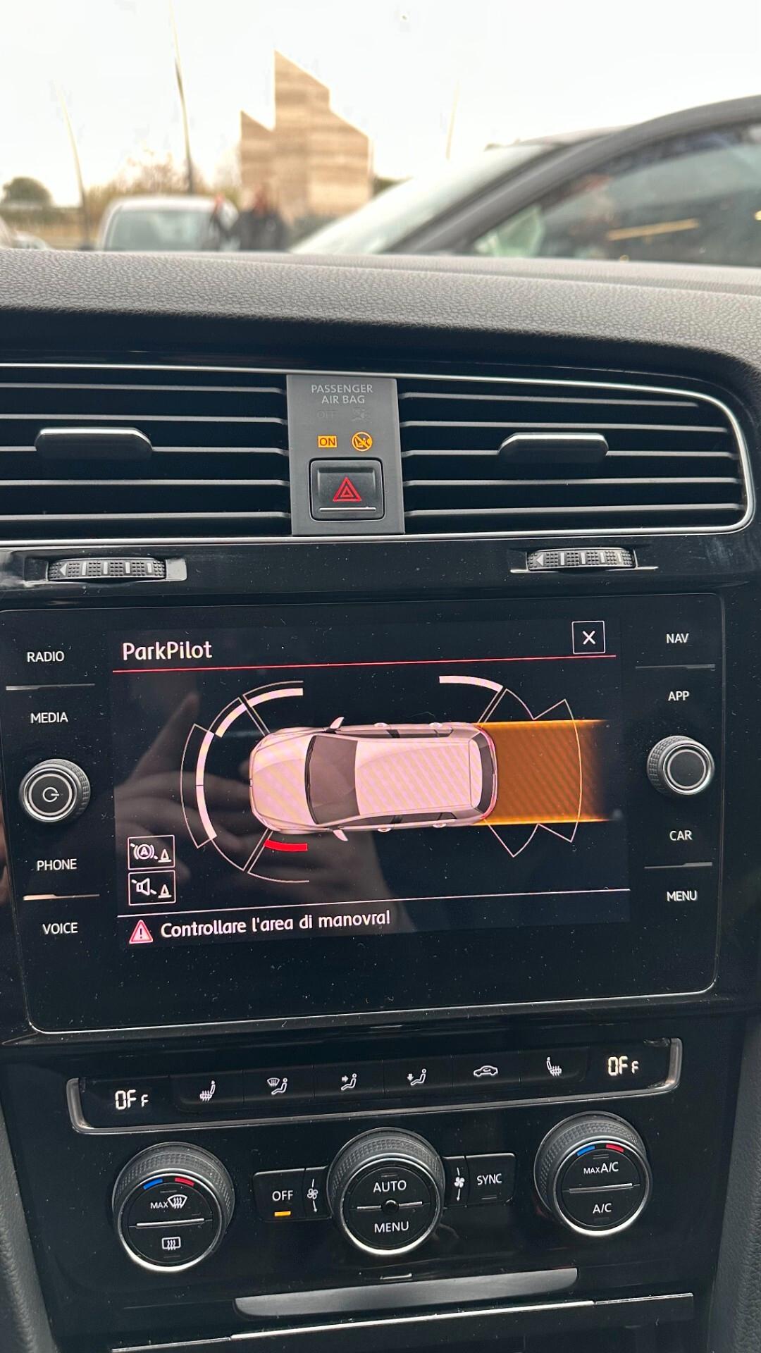 Volkswagen Golf 1.5 TSI ACT DSG 5p. Sport BlueMotion Technology