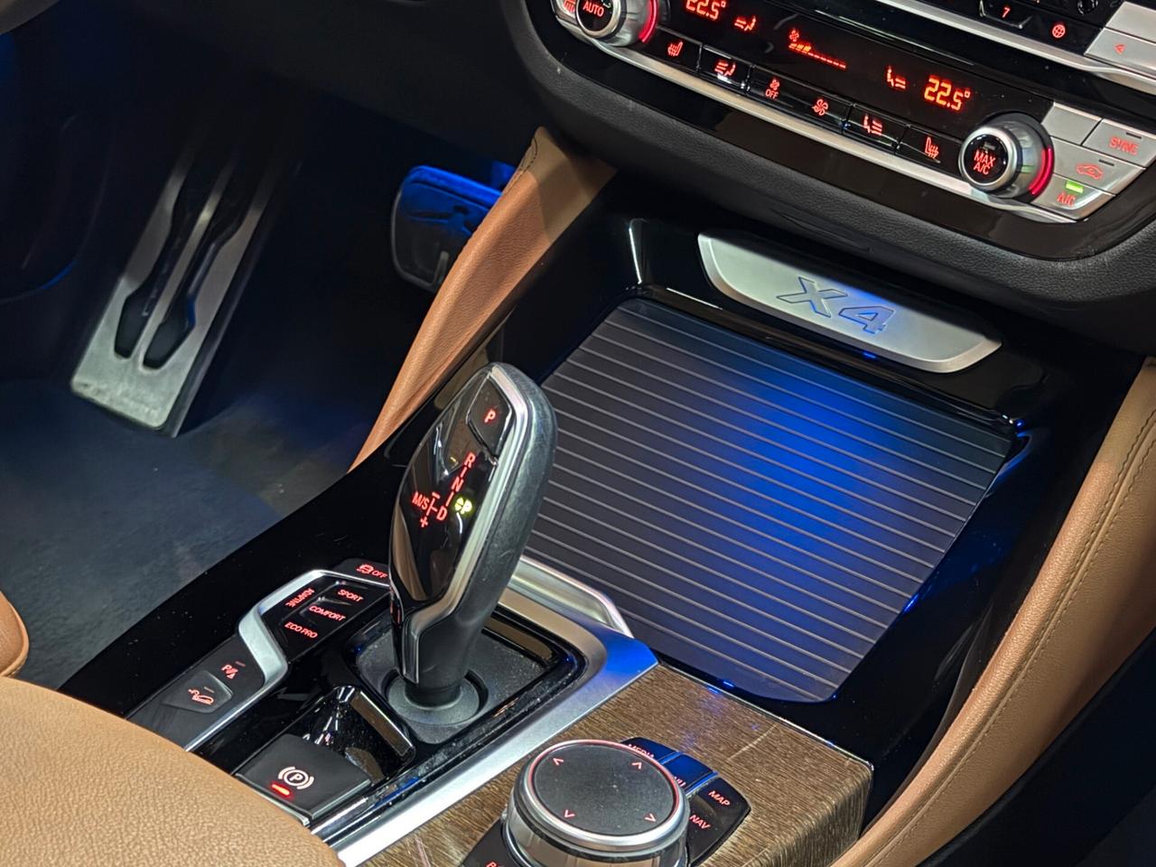 Bmw X4 Msport - TETTO APR e GANCIO TRAINO - GARANZIA 12 MESI