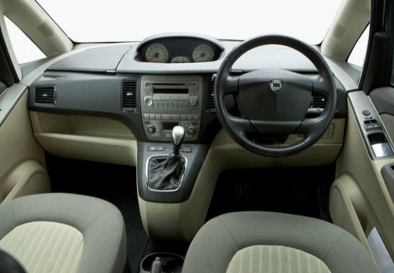 Lancia Musa I 2004 1.9 mjt Oro