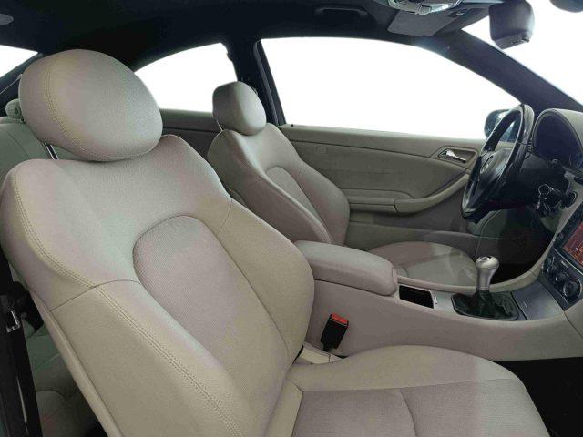 MERCEDES-BENZ CLC 220 CDI Sport