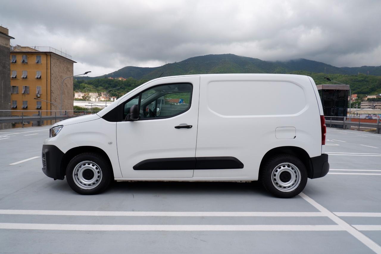 Peugeot Partner BlueHDi 100 PC Furgone Premium
