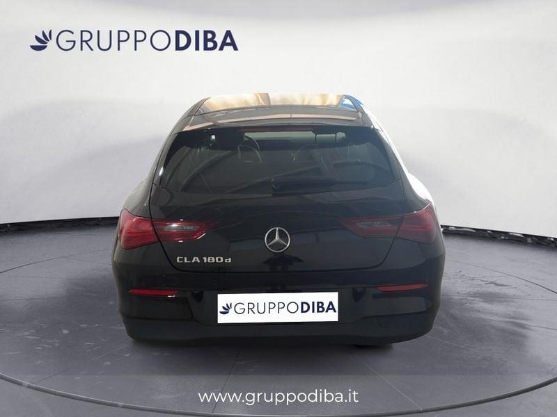 Mercedes-Benz CLA Sh.Brake - X118 2023 Shooting Brake 180 d Advanced auto
