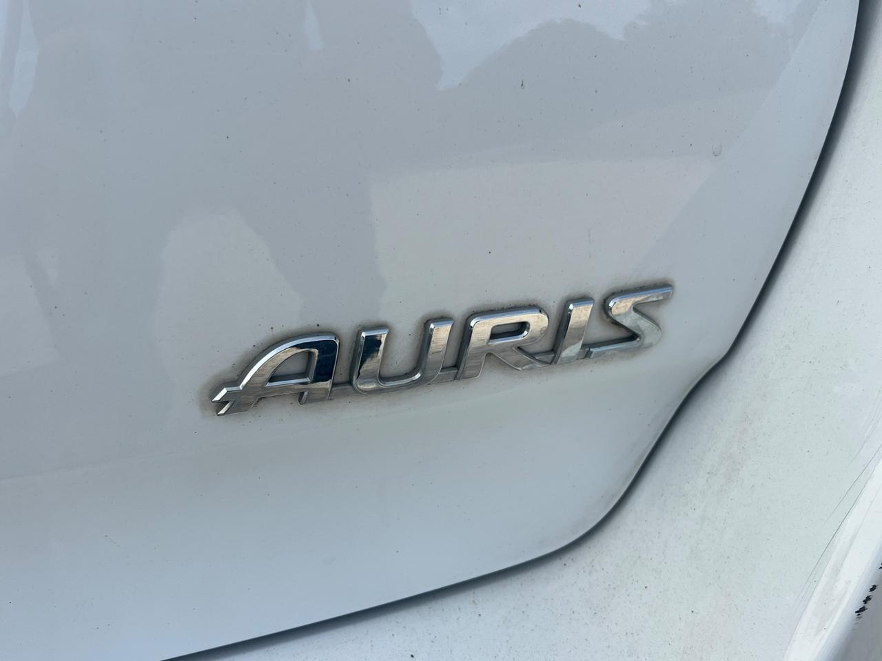 Toyota Auris Touring 1.4 D-4D Active Permute Rate Garanzia