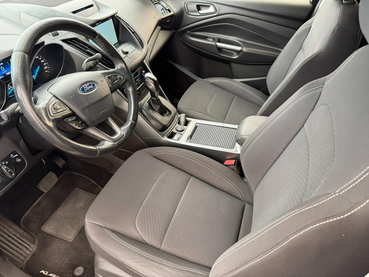 Ford Kuga 2.0 TDCI 150 CV S&S 2WD Titanium