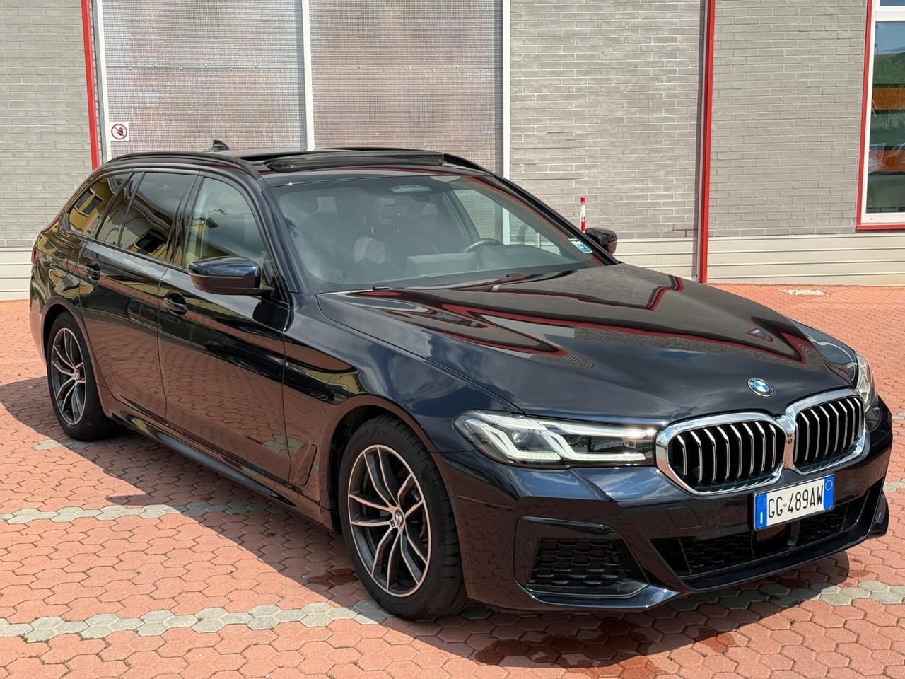 Bmw 518d 48V Touring Msport TETTO PANORAMICO, HARMAN KARDON