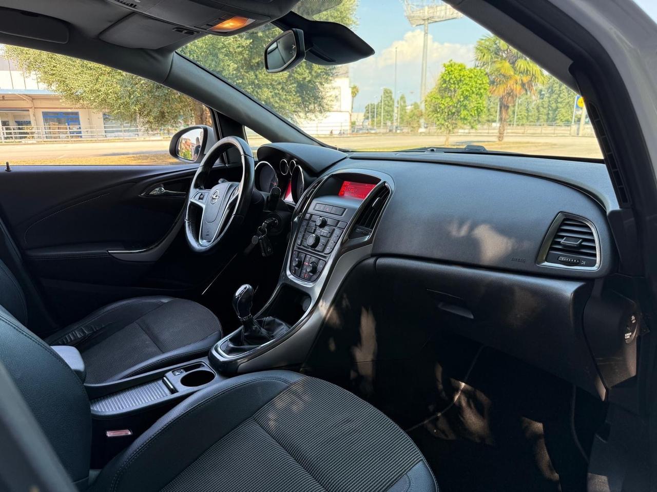 Opel Astra 1.7 CDTI 110CV 5 porte Elective in ottime condizioni