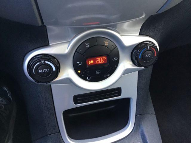 FORD Fiesta 1.6 TDCi 90cv 5p Titanium