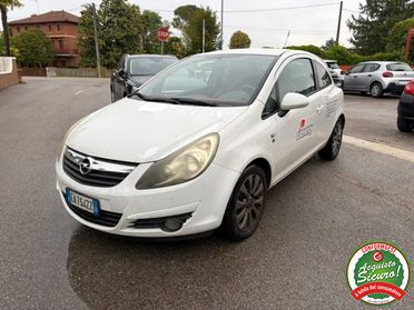 OPEL Corsa 1.2 3 porte Club