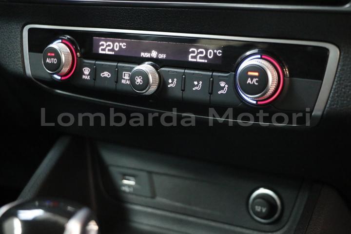 Audi Q2 30 2.0 tdi Business s-tronic