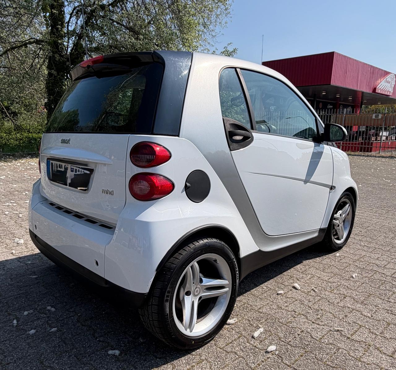 Smart ForTwo 1000 52 kW MHD coupé passion