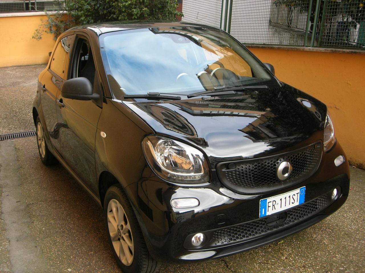 Smart ForFour 70 1.0 Youngster