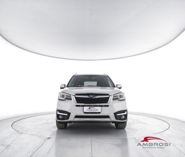 SUBARU Forester 2.0i e-boxer Un Limited Saas lineartronic