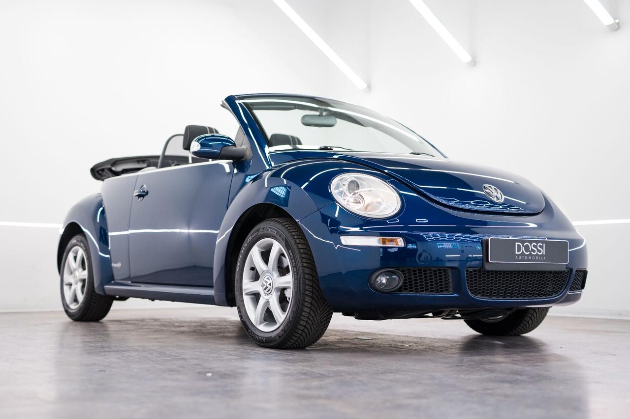 Volkswagen New Beetle 1.6 Cabrio