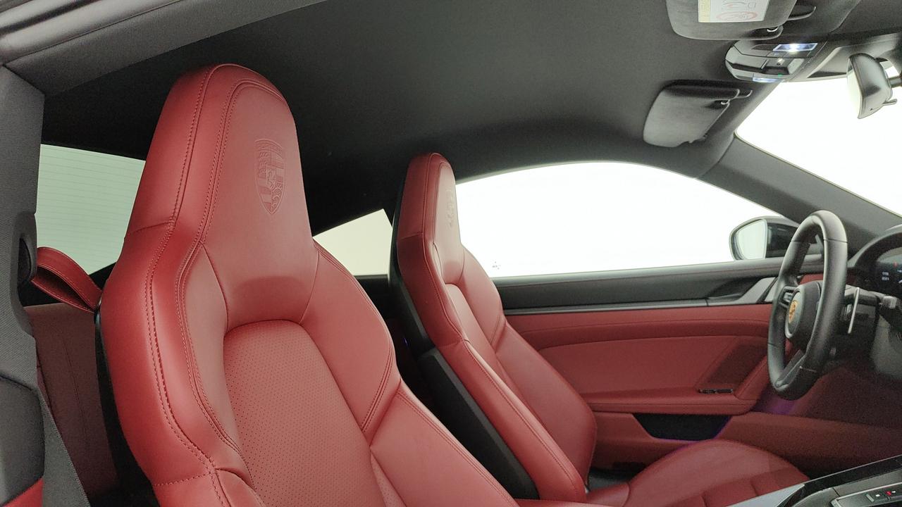 PORSCHE 911 Coupe 3.0 Carrera 4 auto
