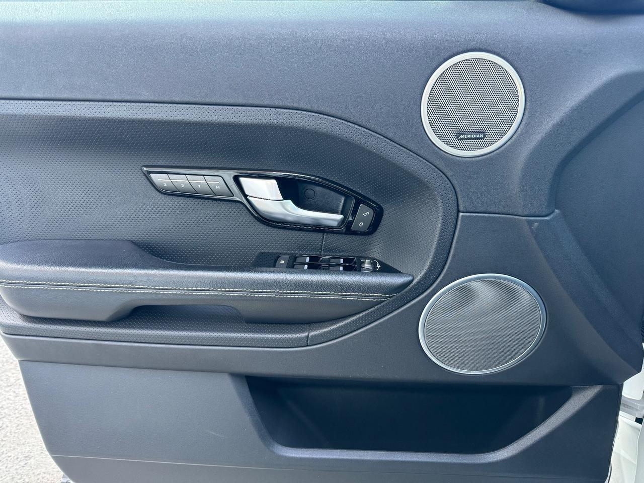 Land Rover Range Evoque 2.2 TD4 5p. Dynamic