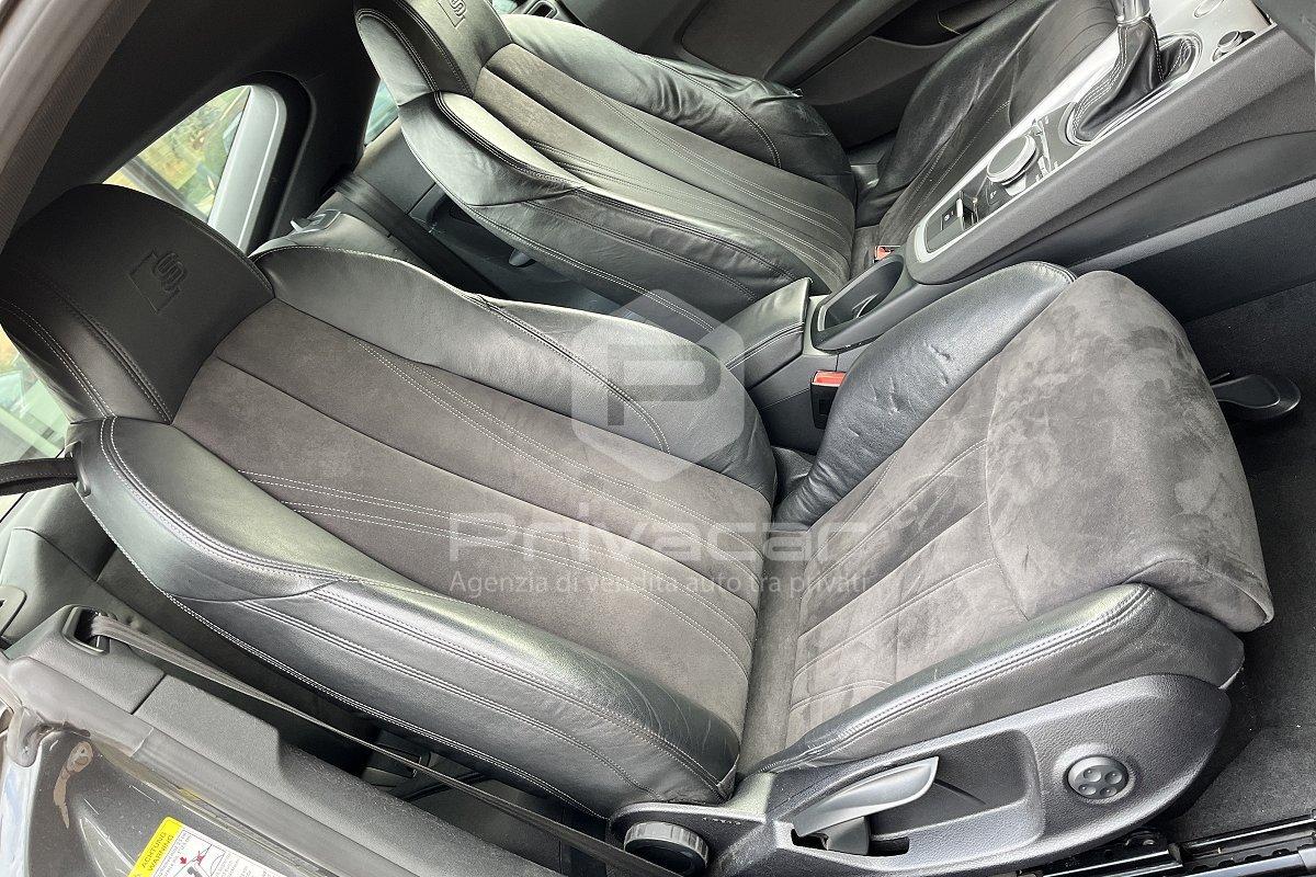 AUDI TT Coupé 2.0 TFSI S line