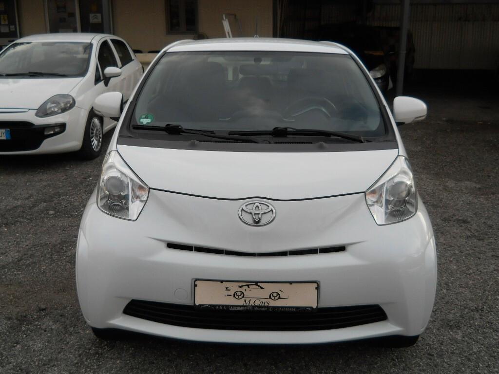 Toyota iQ 1.4 DIESEL 66 KW 90 CV 6 MARCE OK NEO PATENTATI