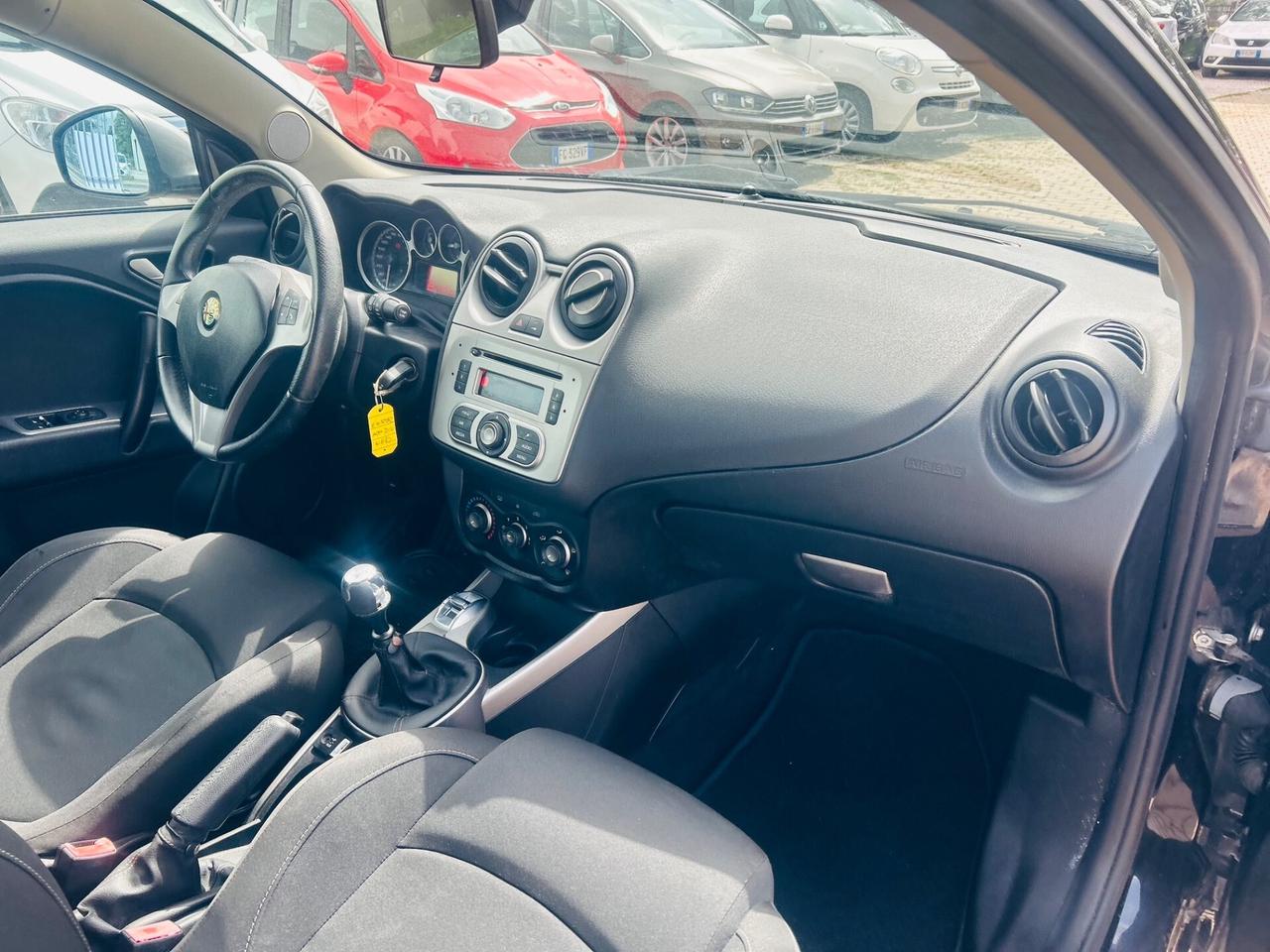 Alfa Romeo MiTo 1.3 JTDm-2 95 CV S&S Distinctive Sport Pack