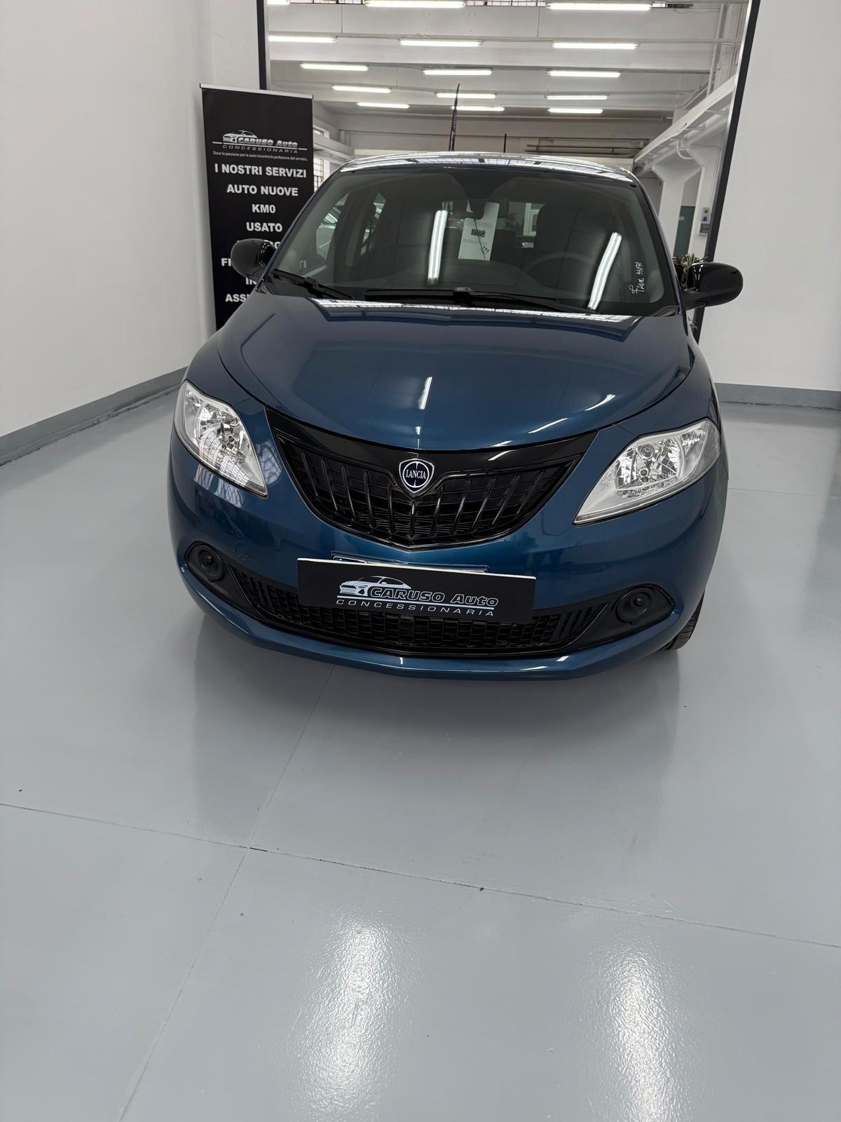 Lancia Ypsilon 1.0 FireFly 5 porte S&S Hybrid Gold