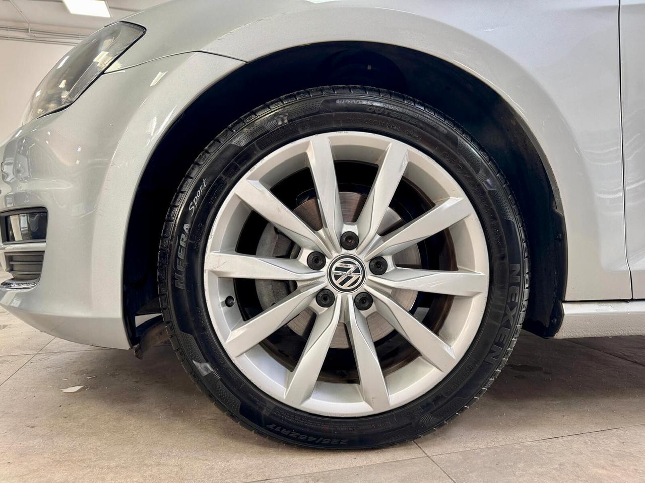 Volkswagen Golf 1.6 TDI 110CV DSG 5p. Highline 2017