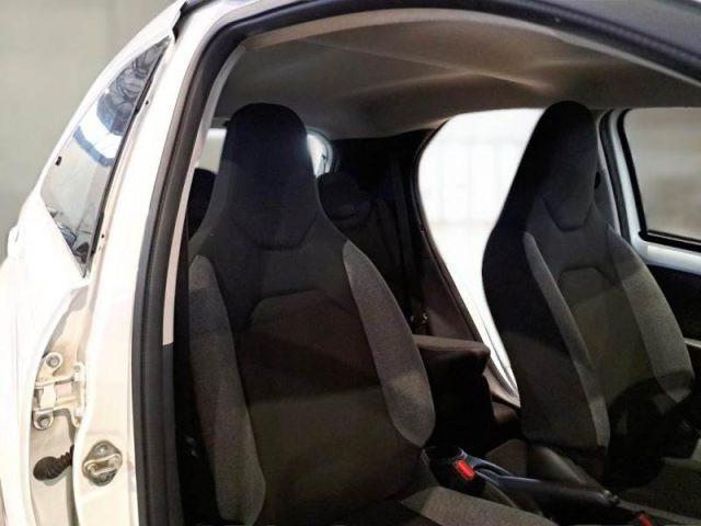 TOYOTA Aygo X 1.0 VVT-i 72 CV 5 porte Active