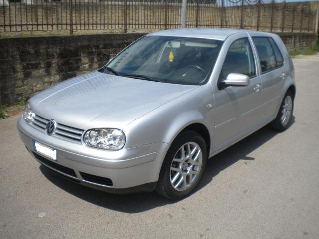 VOLKSWAGEN Golf 1.6 16V cat 5 porte Comfortline