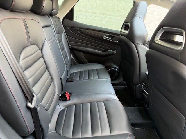 MG EHS Plug-in Hybrid Luxury TETTO PANORAMICO